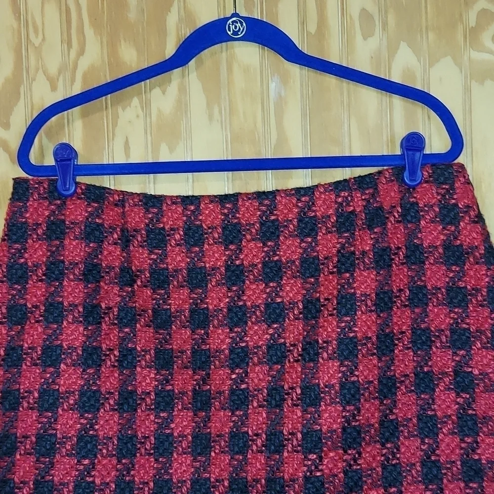 Boston proper skirt